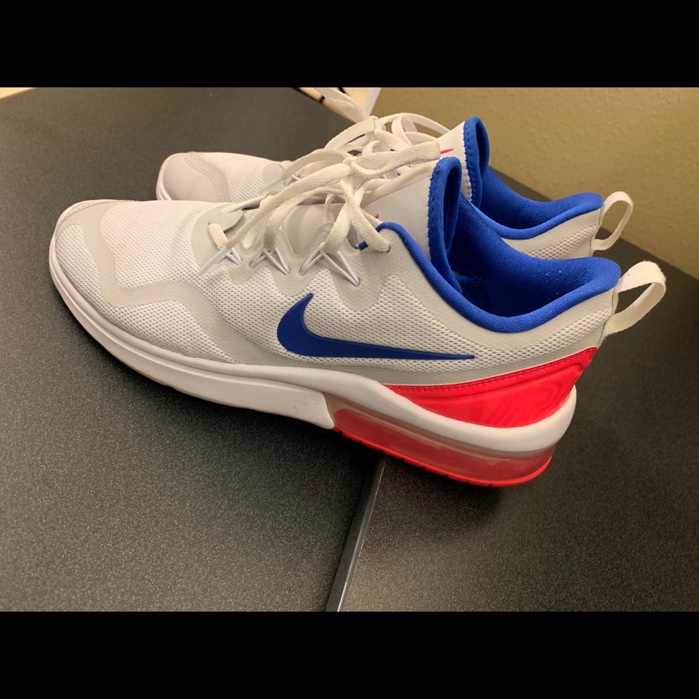Nike